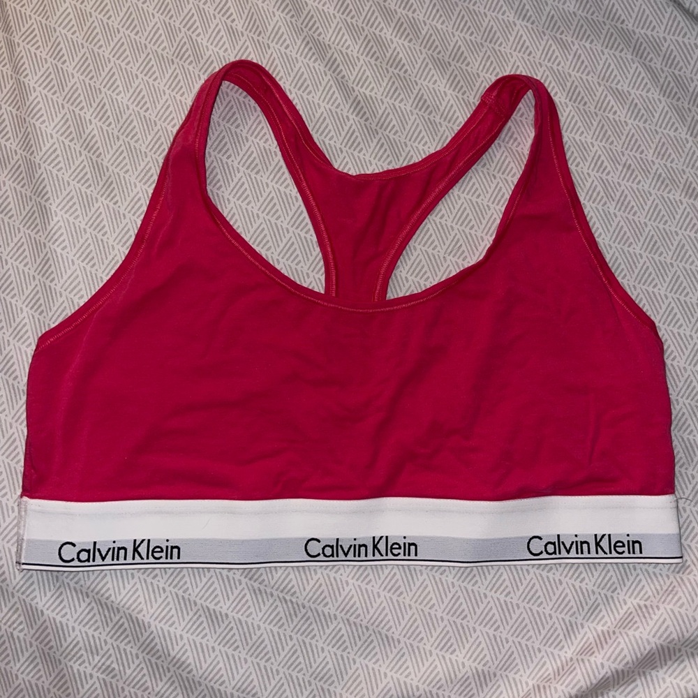 Calvin Klein Women's Sports Bra
